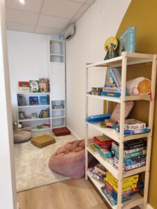 CREA-KID, aire de jeux-café-ateliers