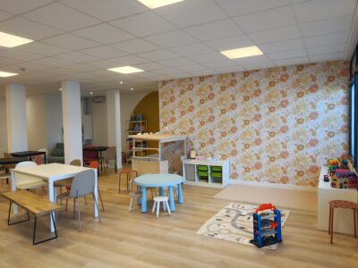 CREA-KID, aire de jeux-café-ateliers