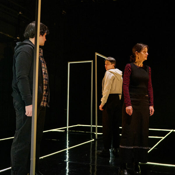 Noir et humide - spectacle de théâtre dès 8 ans