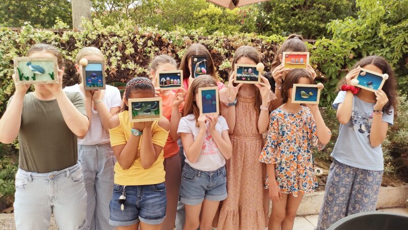 Anniversaire créatif de peinture sur galets à domicile (Marseille)