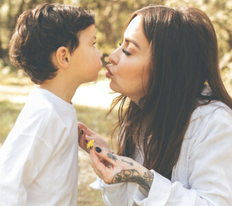 Photographe spécialisée dans les familles, futures mamans et enfants